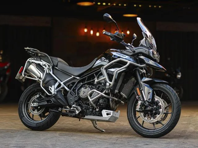 TRIUMPH TIGER 900 GT 900 cc