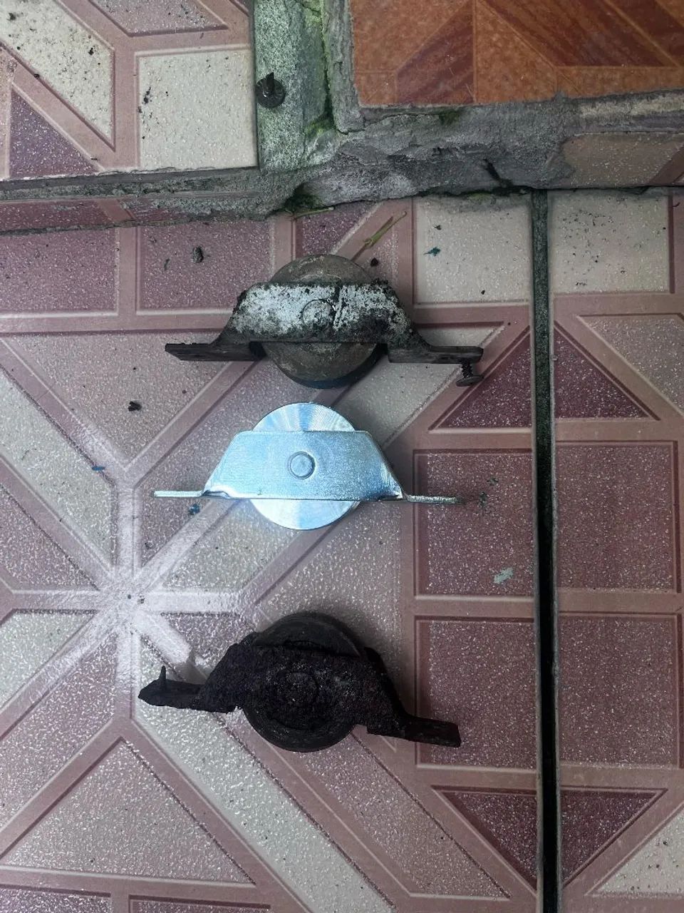 Manutenção e Reparos em Portões Eletrônicos  TECNOSERVICES - Foto 3