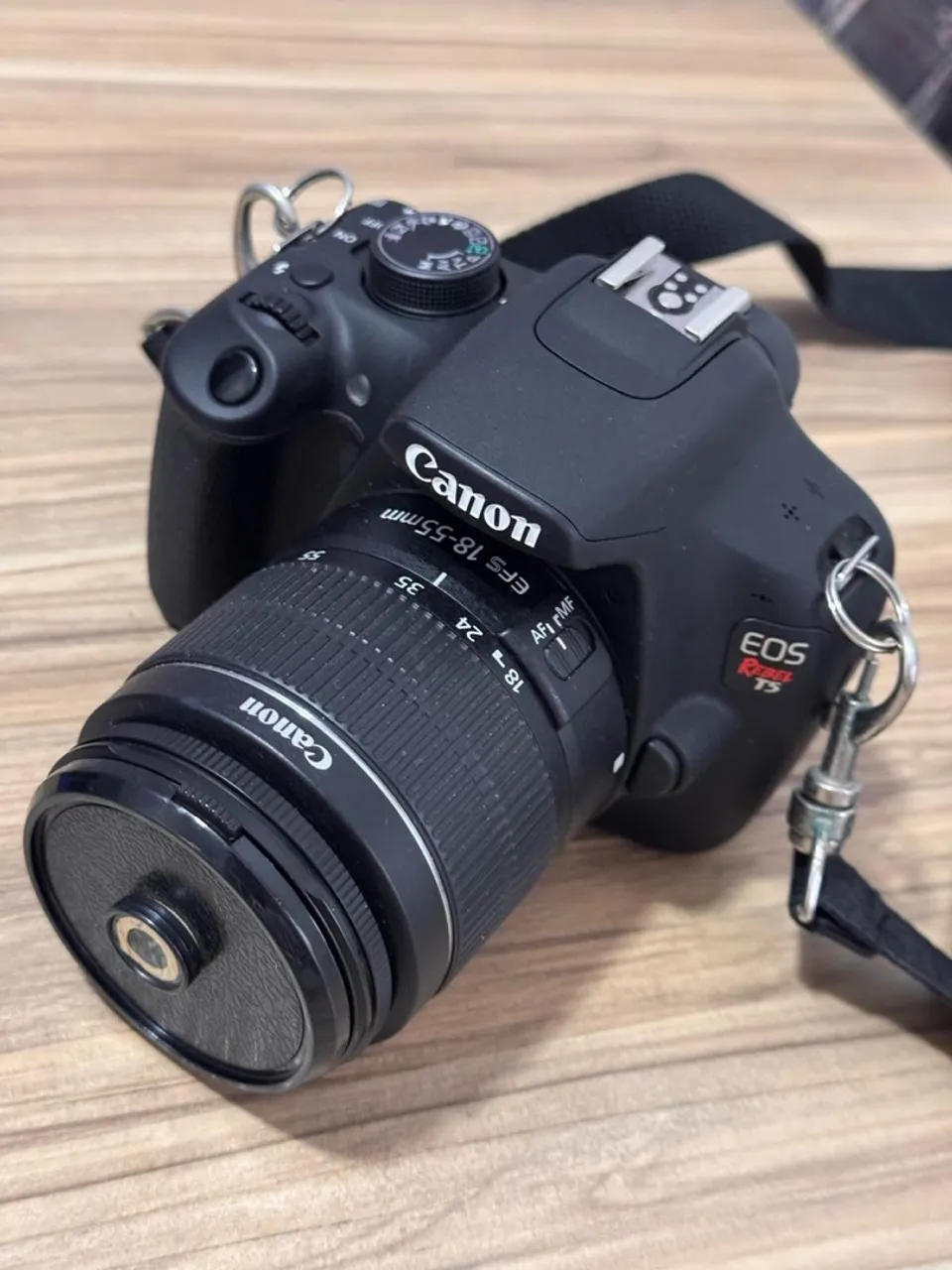Canon EOS Rebel T5 - Câmera DSLR com Lente 18-55mm