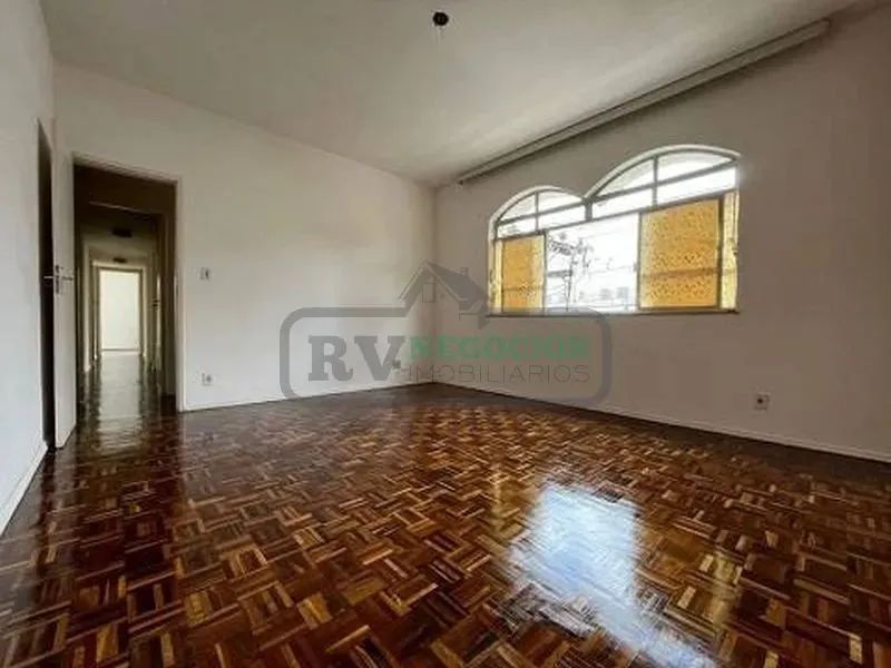 JLRV1228 Imóvel possui 152 metros quadrados com 3 quartos em Alto dos Passos - Juiz de For - Foto 4