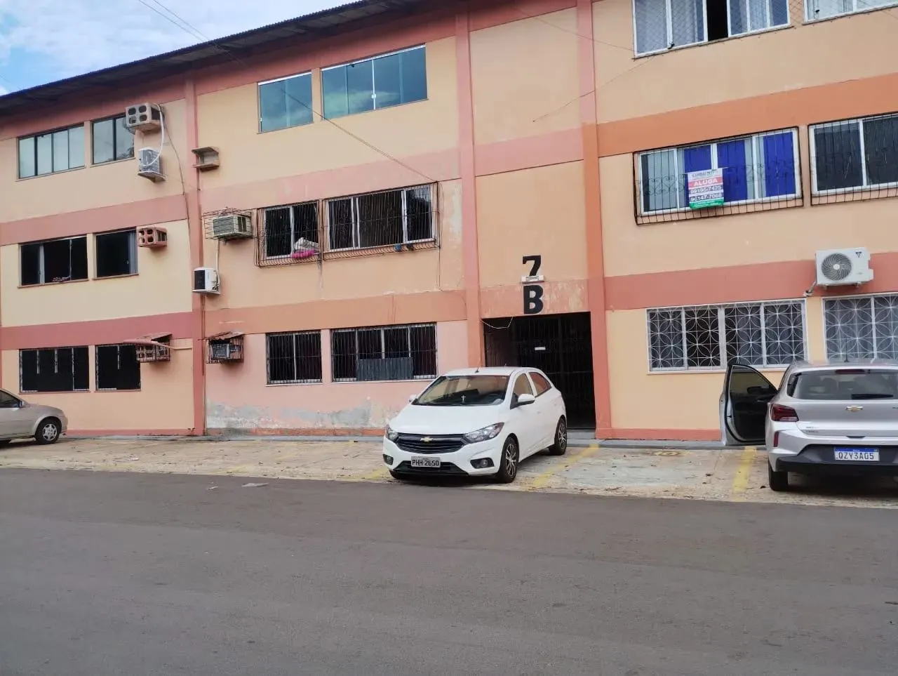 ALUGO APARTAMENTO NO CONDOMÍNIO TOCANTINS