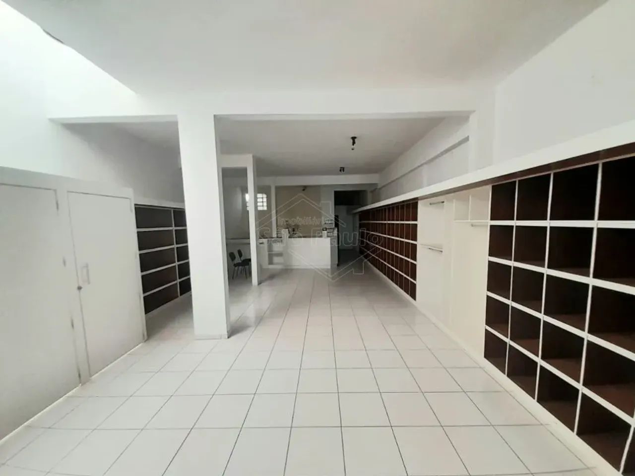 Locação de Comercial / Salão na cidade de Araraquara - Foto 6