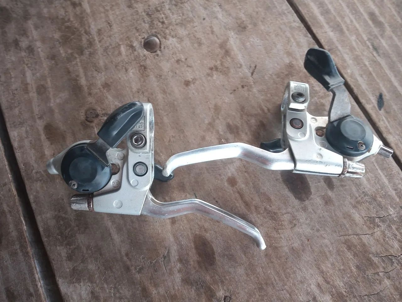 Par de Câmbio Shimano - Foto 2