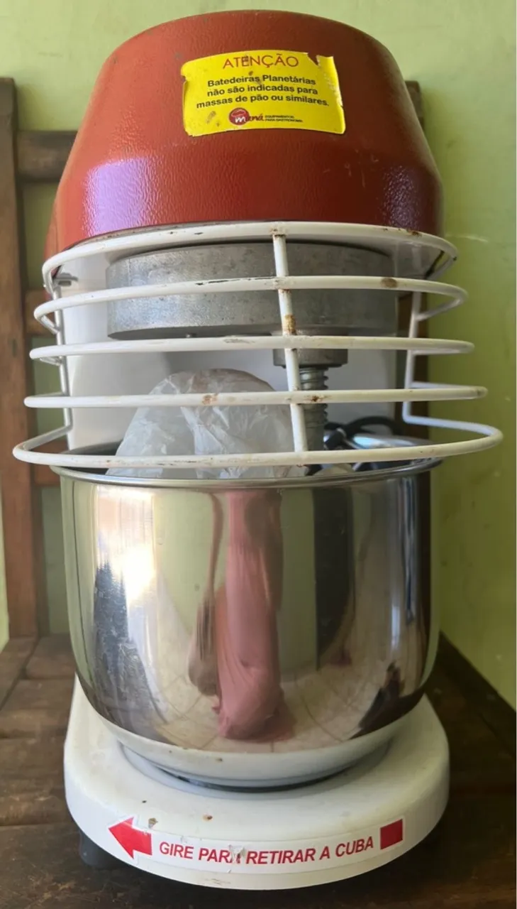 Batedeira Industrial - Ideal para massas leves!