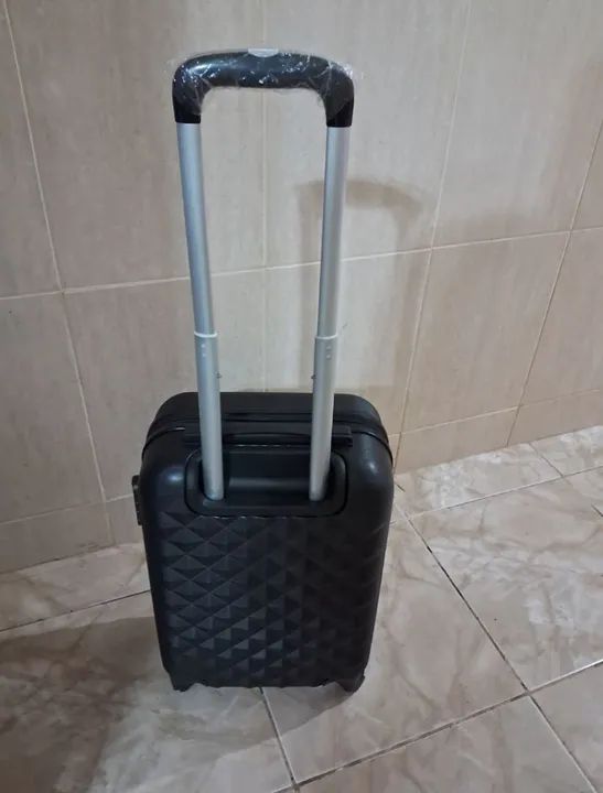 Mala de Viagem de Bordo nova sem uso 3x sem juros  - Foto 2
