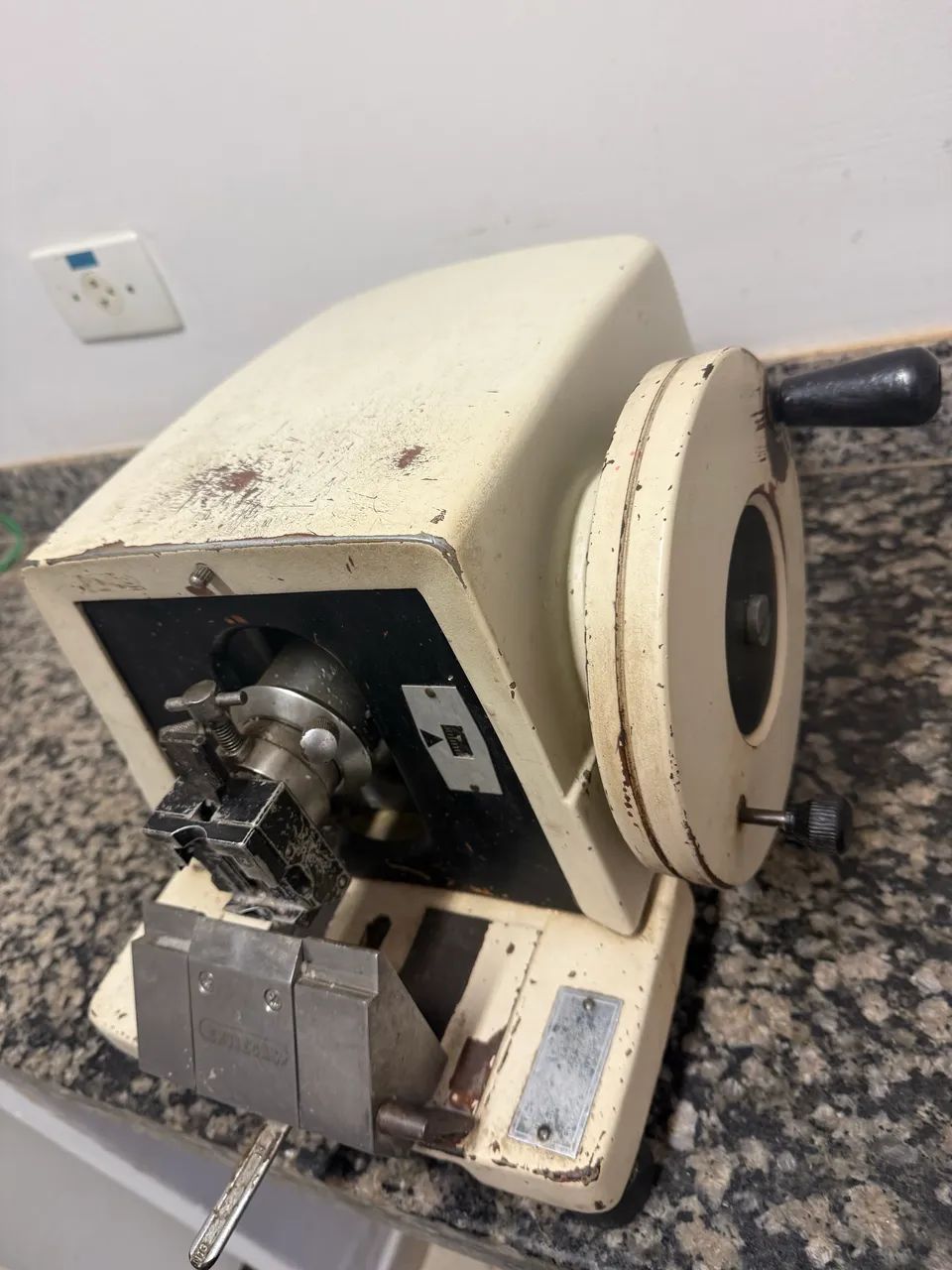 Equipamentos Laboratório de Anatomia Patológica 