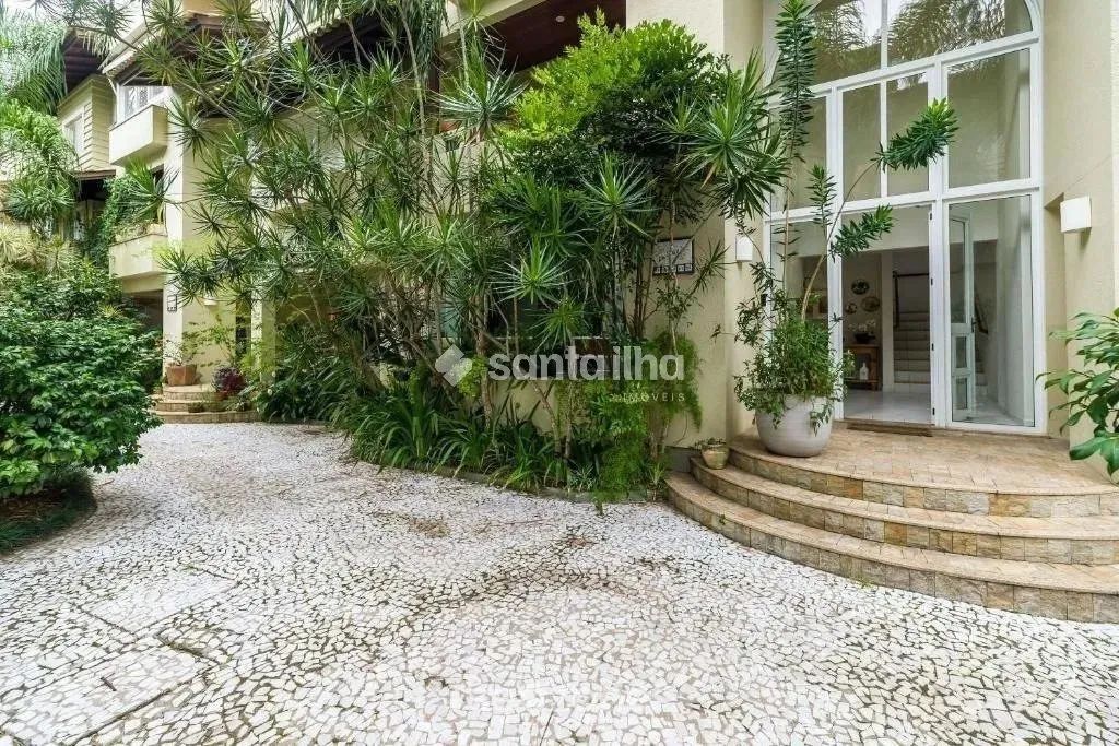 Apartamento com 2 dormitórios à venda, 74 m², Lagoa da Conceição - Florianópolis/SC.