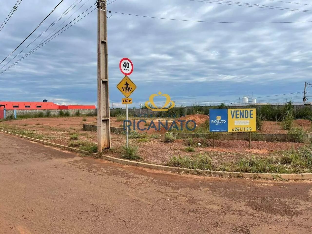 LOTE COMERCIAL NO JARDIM VITÓRIA I