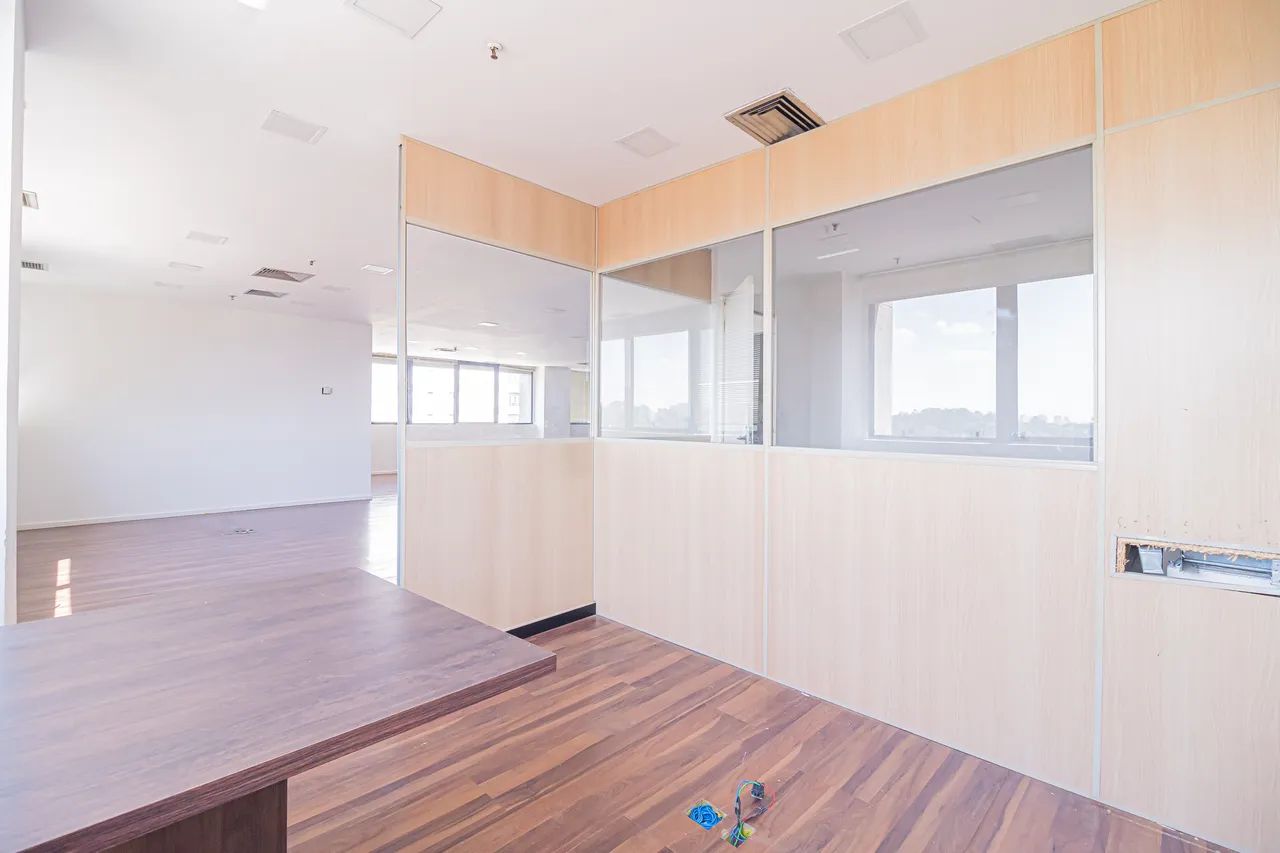 Sala Comercial a Venda em Santo Amaro  120m², 2 Banheiros e 2 Vagas - Foto 6