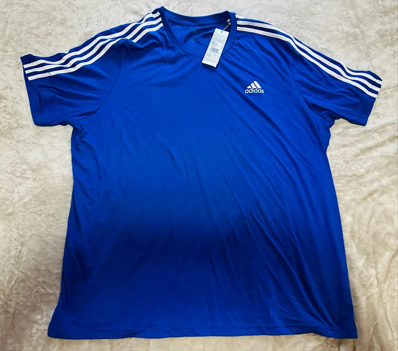 Camiseta ADIDAS Original Nova com etiquetas Tamanho 3XL Roupas