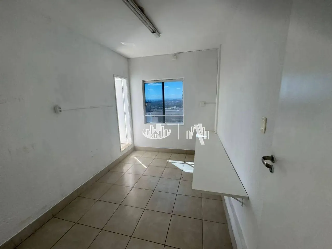 Sala para alugar, 200 m² por R$ 5.000,00/mês - Centro - Londrina/PR