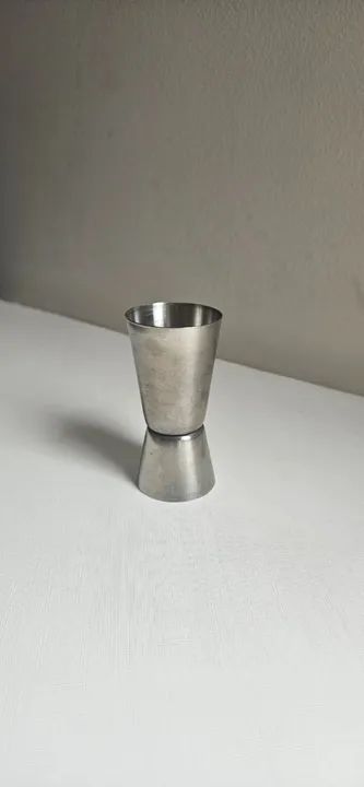 Kit gin Beefeater (garrafa + dosador)  - Foto 3