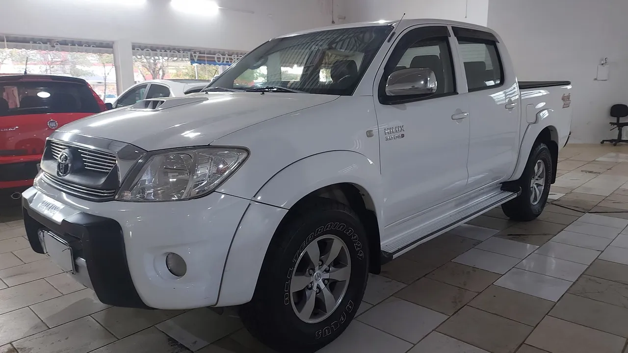 HILUX SRV AUTOMÁTICA 2010