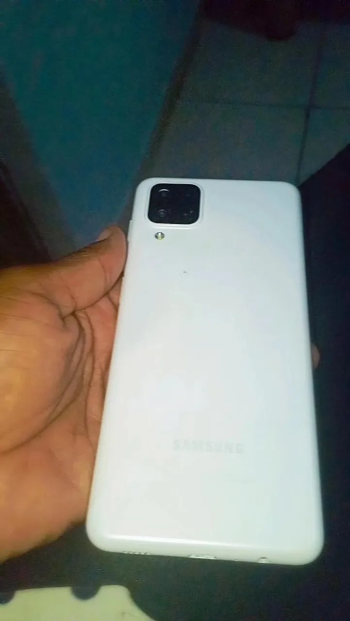 Samsung A12