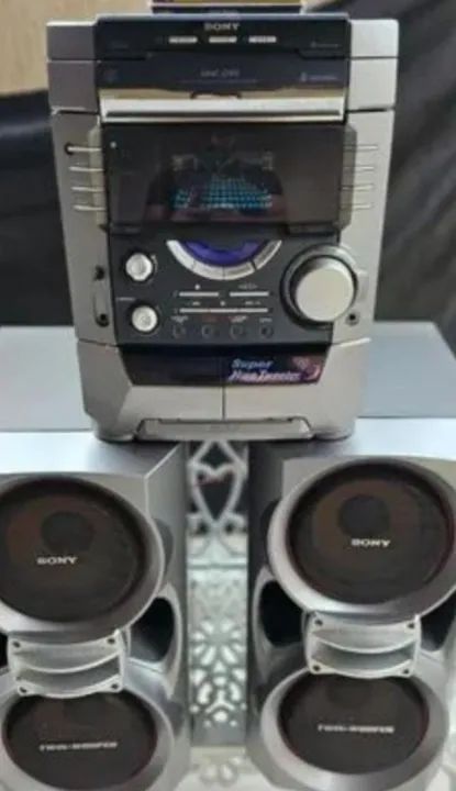 Som Sony Micro System com CD  e Rádio