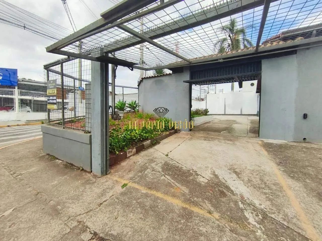Sala para Locação Parque santa Rosa em Suzano - SP