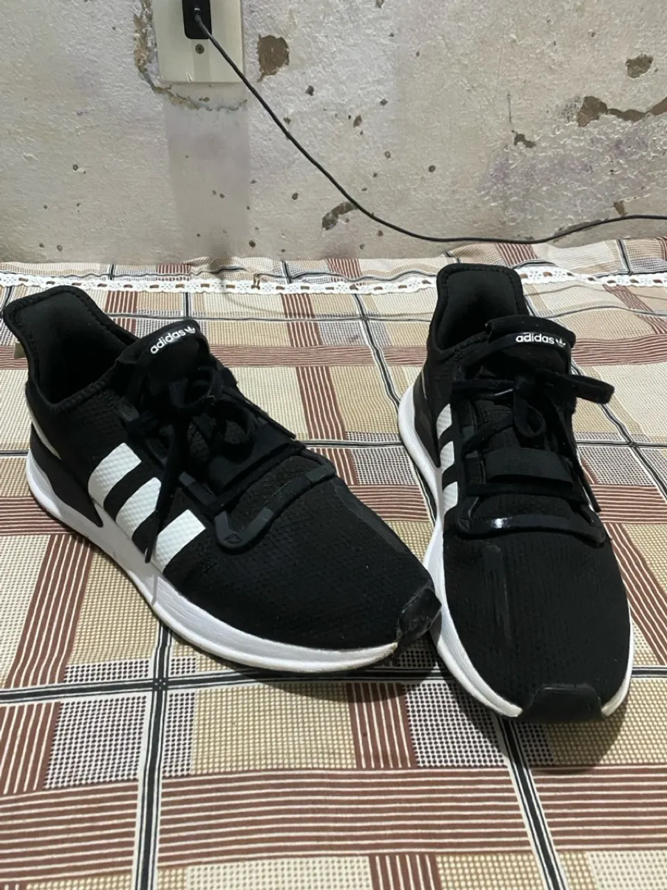 Tênis Adidas Preto