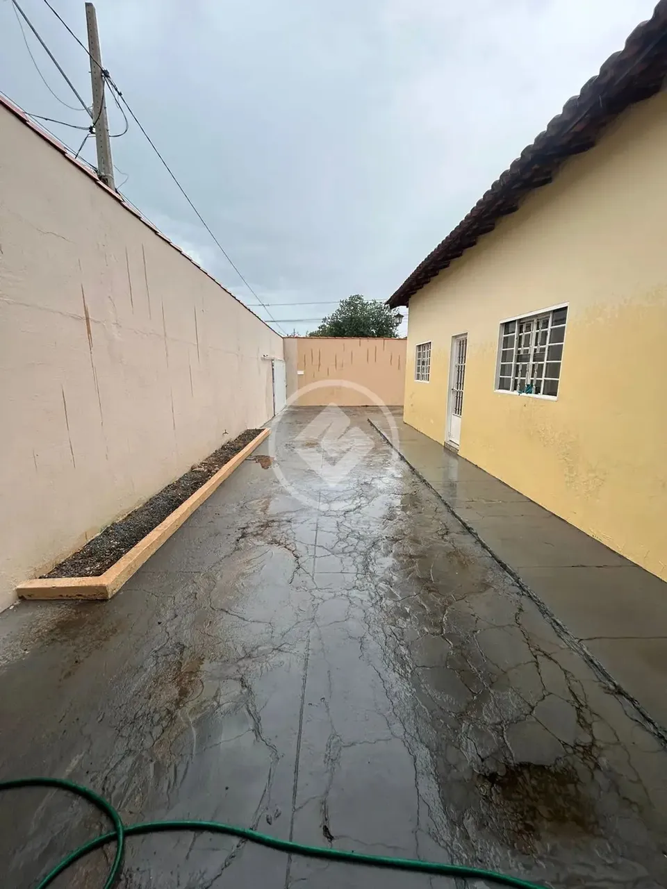 Venda/Alugo casa com piscina em Várzea Grande codigo: 105254