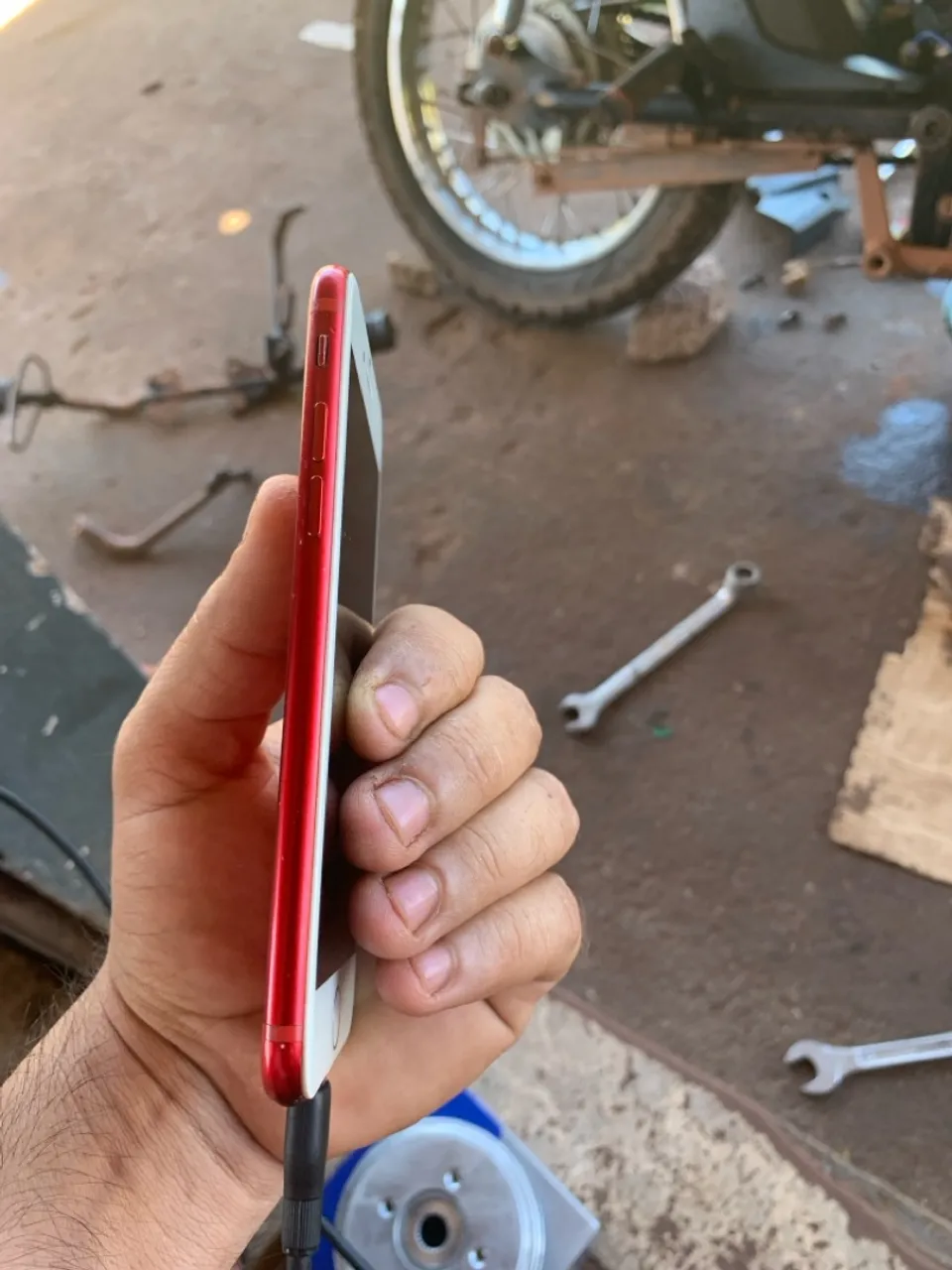 iPhone 7 vermelho