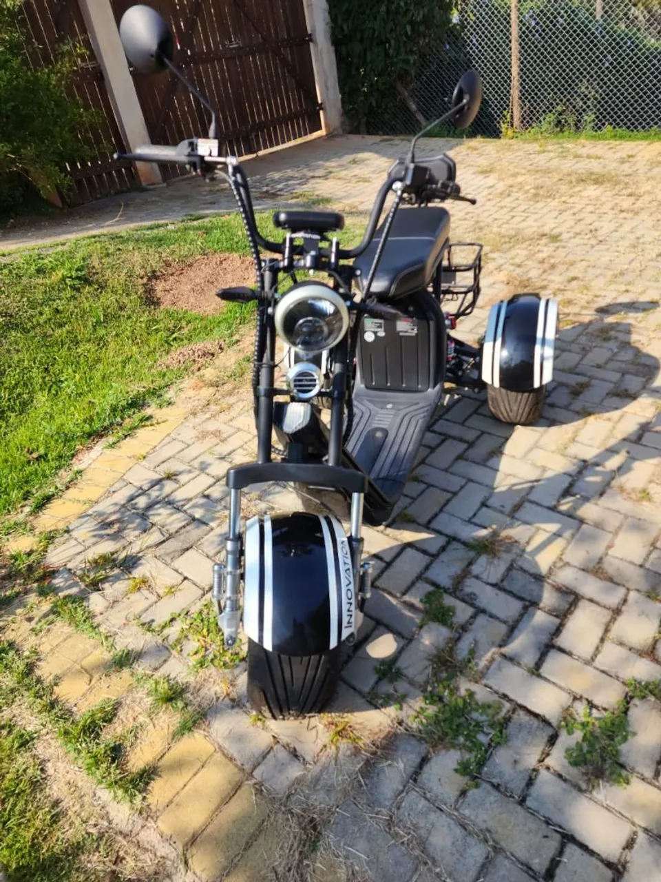 Moto triciclo eletrico