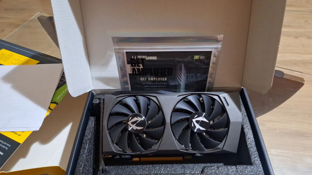 Última RTX 3060 Ti Twin Edge Zotac NVIDIA GeForce, 8GB