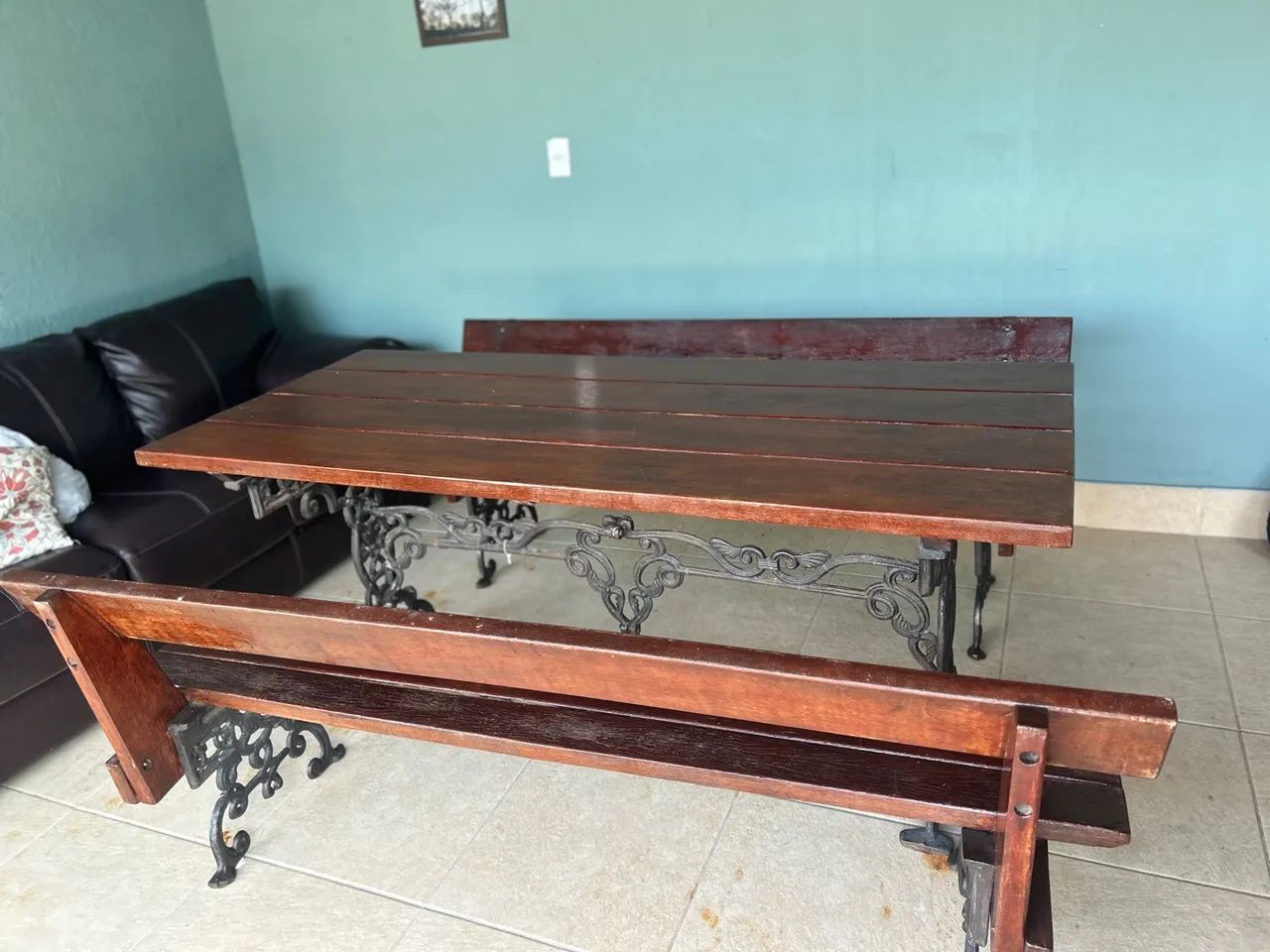 Mesa em madeira com pés de ferro - Foto 3