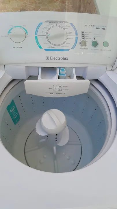 Vendo Máquina de Lavar  Electrolux 12kg Turbo  - Foto 3