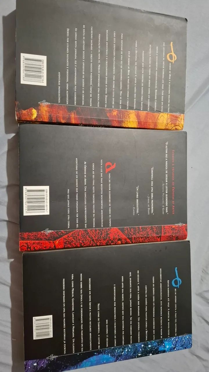 As Crônicas de Artur - Trilogia Completa - Bernard Cornwell - Foto 4