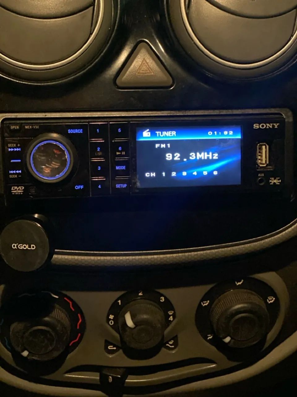 Som automotivo Sony MEX-V30