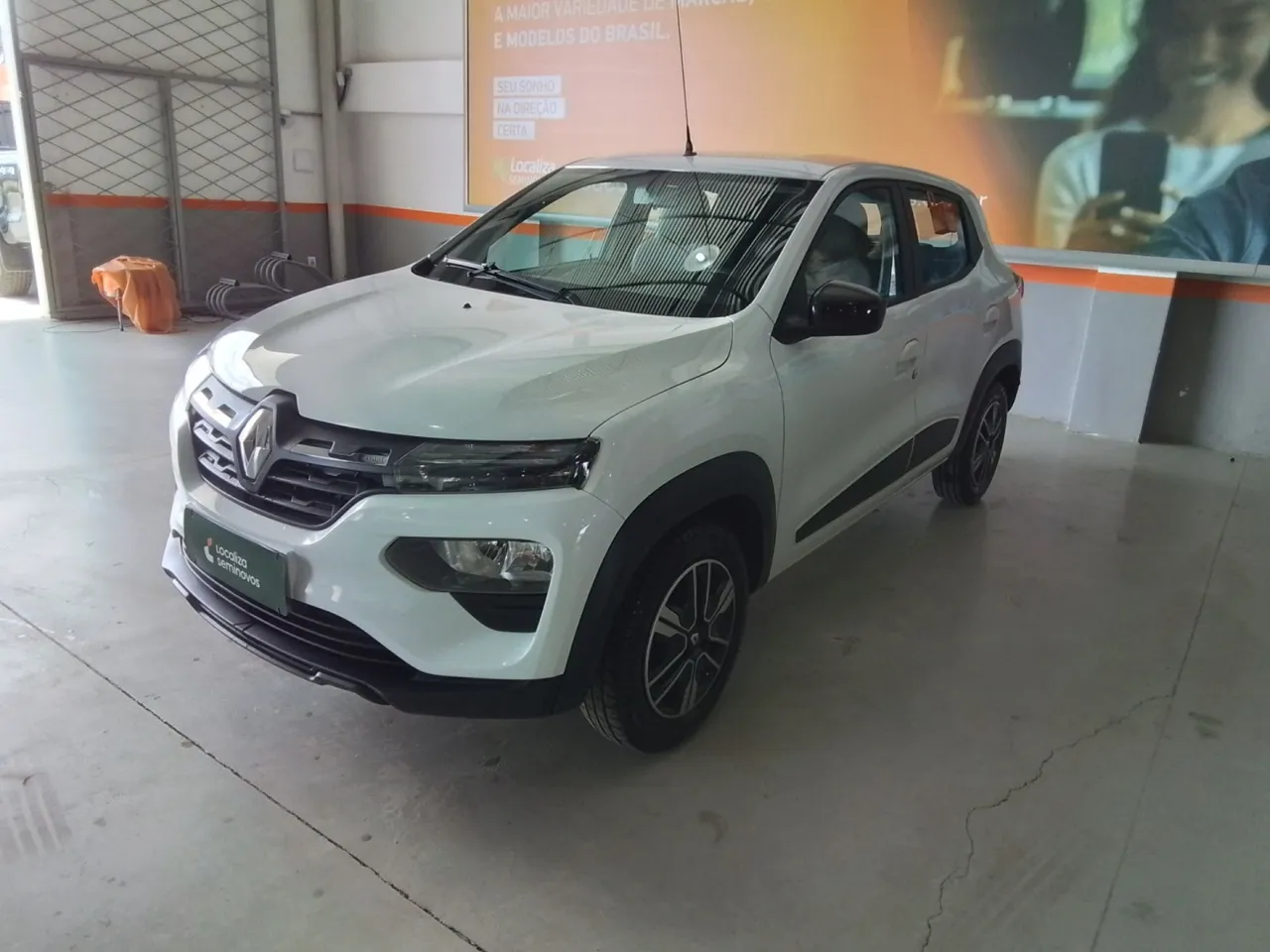 Renault Kwid 2023 1.0 12v sce flex intense manual