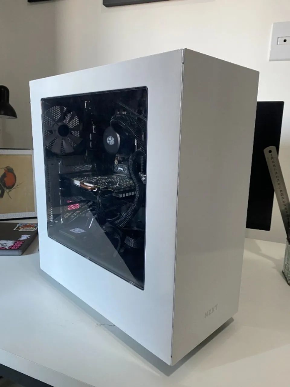 ホワイト 自作PC Ryzen3 3300X RAM32GB ITX ホワイト 自作PC Ryzen3 3300X RAM32GB ITX ホワイト 自作PC Ryzen3