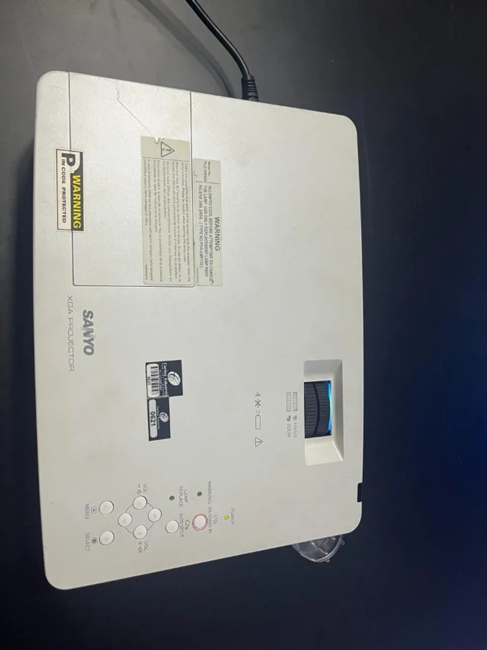 PROJETOR SANYO -PLC-XW200