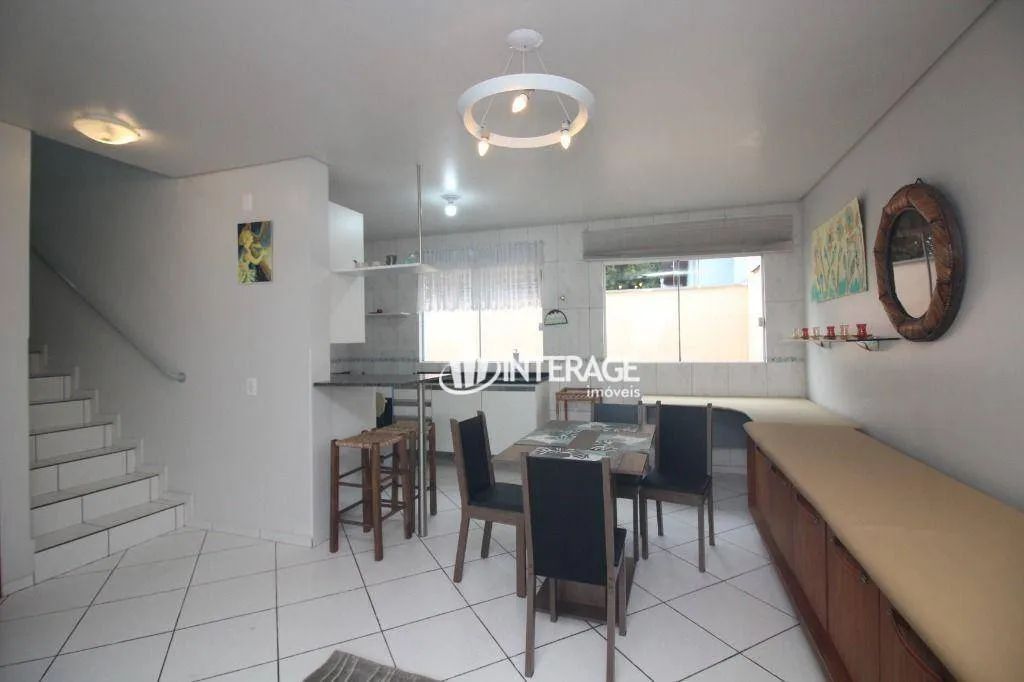Sobrado com 3 Quartos para alugar, 110 m² por R$ 5.088/mês - Santa Felicidade - Curitiba/P - Foto 5