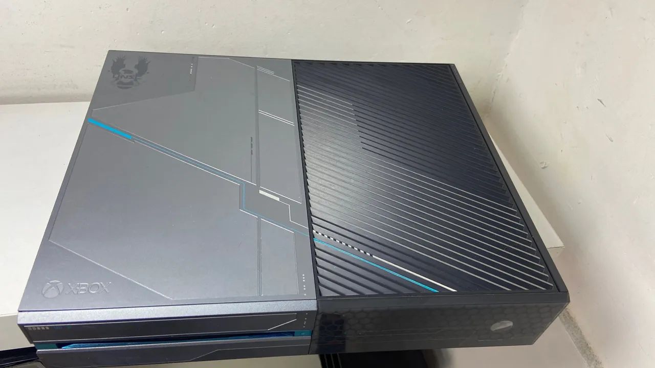 XBOX ONE EDIÇÃO ESPECIAL HALO 5 aceito troca - Foto 3