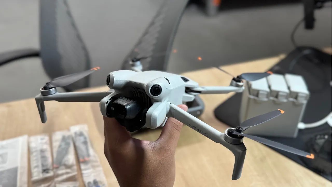 Drone DJI Mini 4 Pro plus (NOVO)