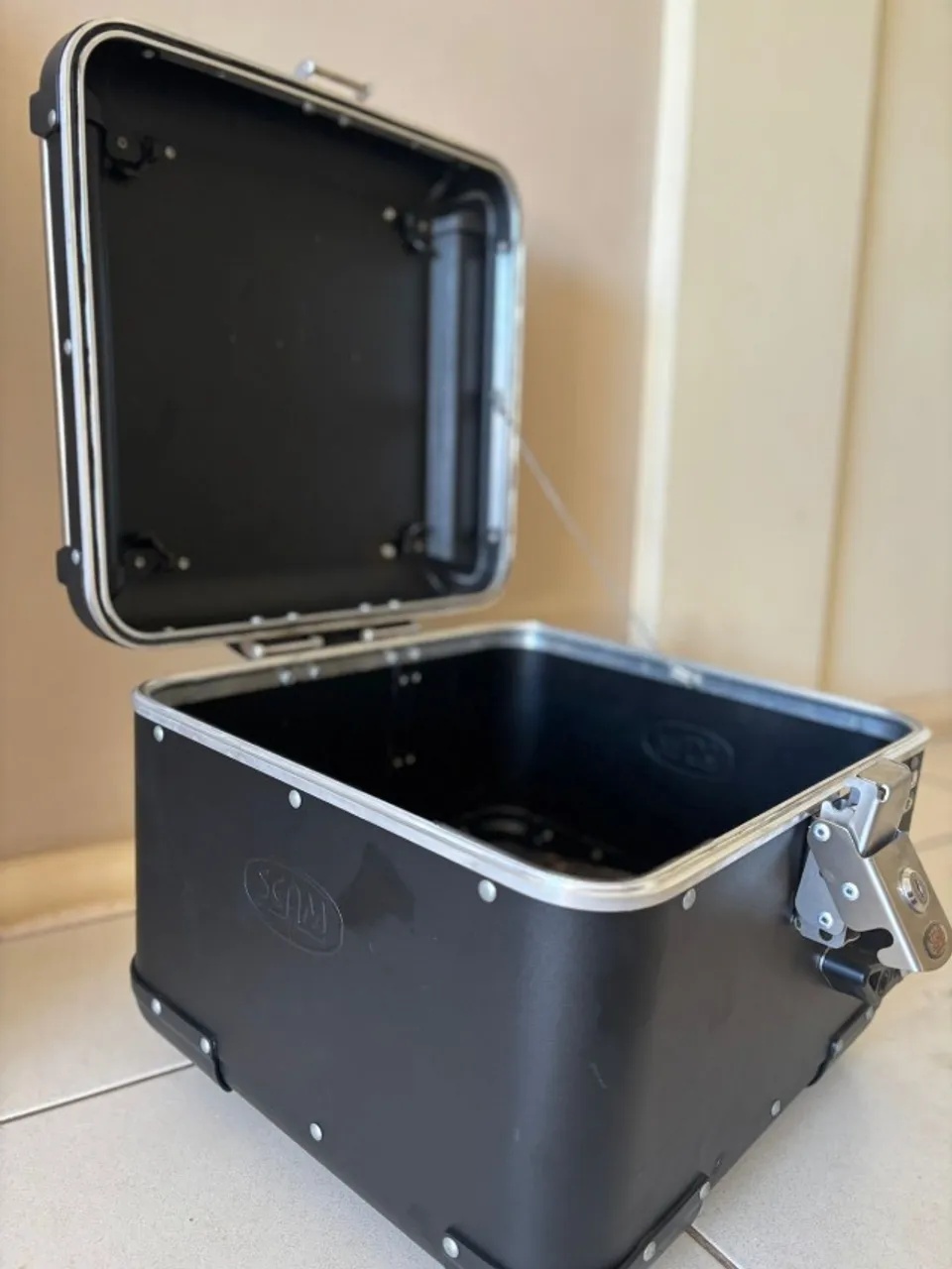 Bau Moto 43L SCAN
