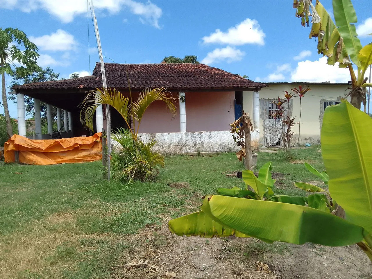 MINE CHÁCARA NO SANTO INÁCIO, PAI ANDRÉ. VENDO OU TROCO POR CASA EM ARACAJU