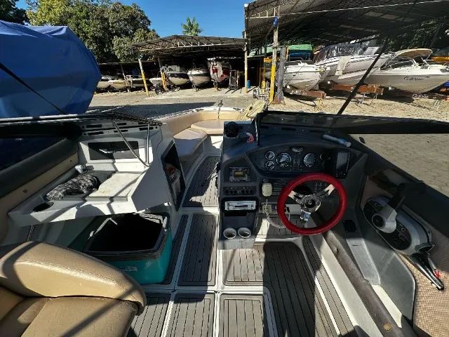 Lancha Ventura 23" Mercury 200HP 2021 - Foto 5
