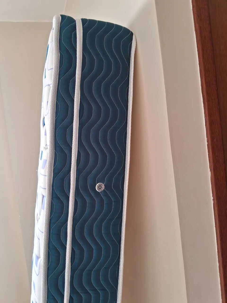 Colchão Solteiro - Novo -  com Desenho Moderno - Foto 2