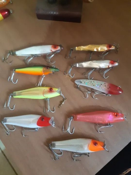Lote de 9 iscas artificiais. MirrOlure e Bomber
