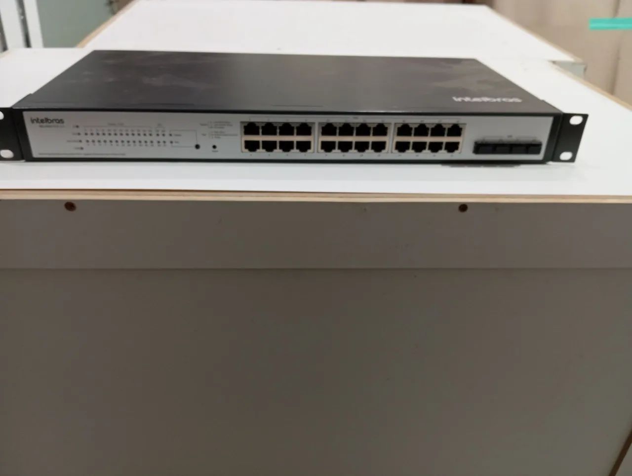 Switch de Rede Intelbras 24 portas 5G 2404 L2