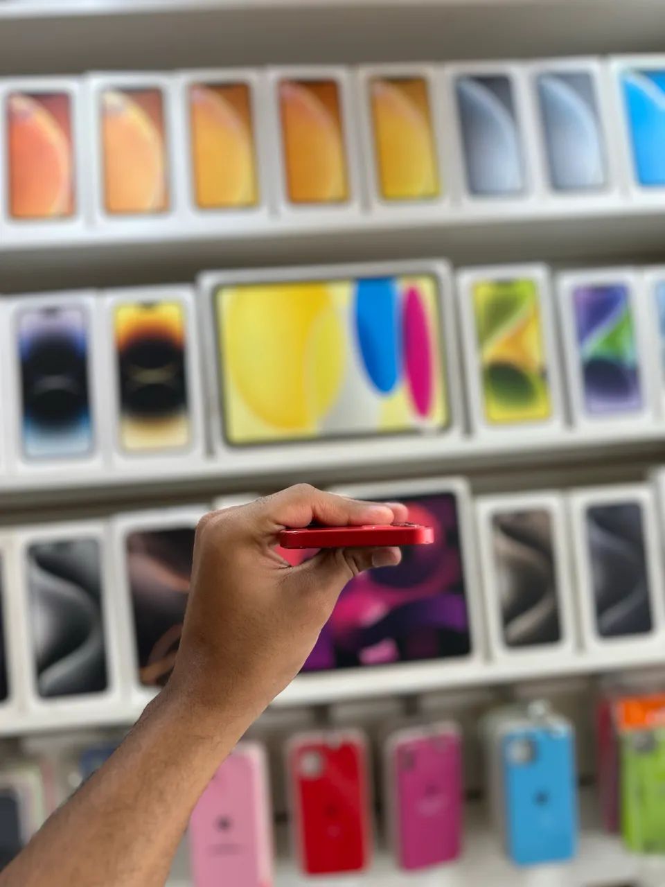 IPHONE 12 RED 128 GB  - Foto 4