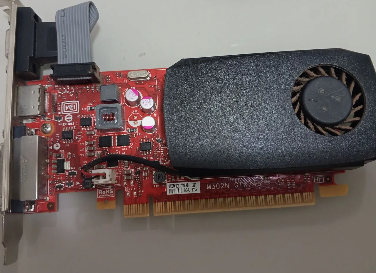 Placa de Vídeo GeForce GTX 745 - M302N