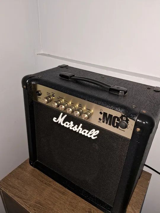 Cubo Marshall MG15 - Mto Novo