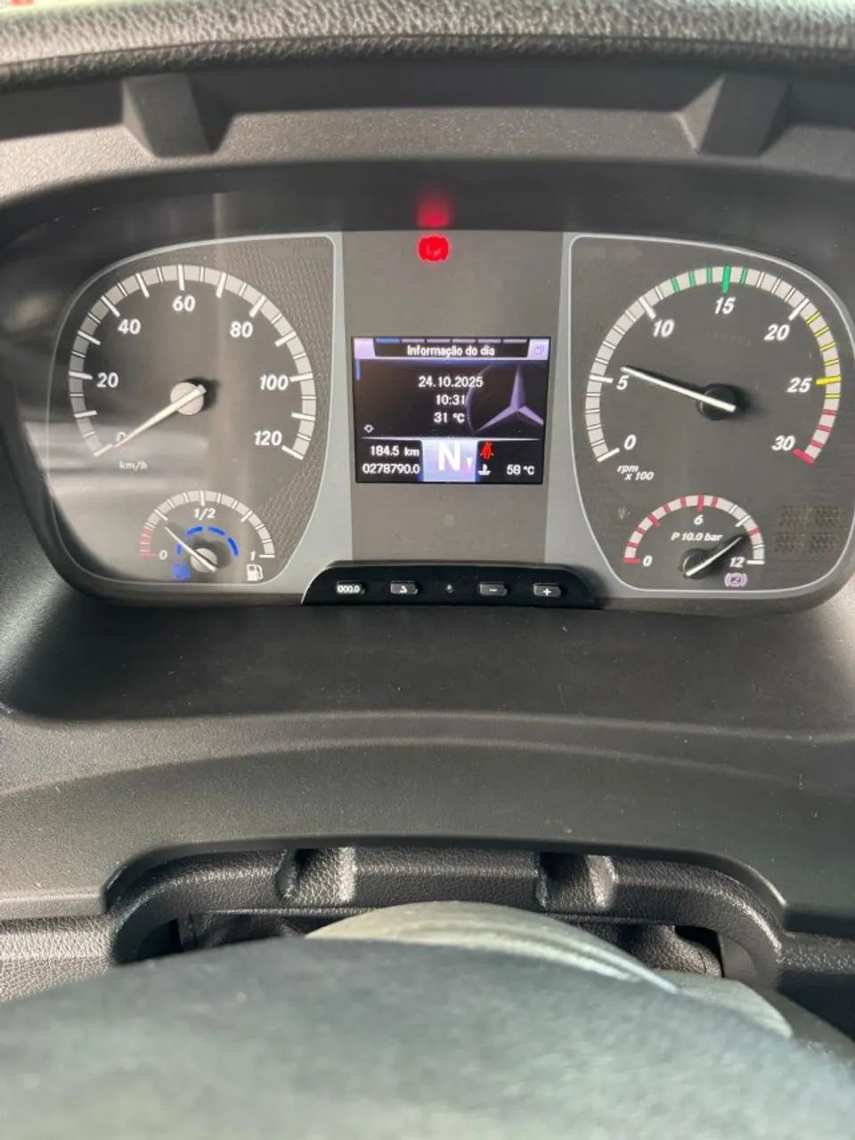 Mb Atego 2426 Ano 2018 c/ Baú de 8 MTS - Foto 12