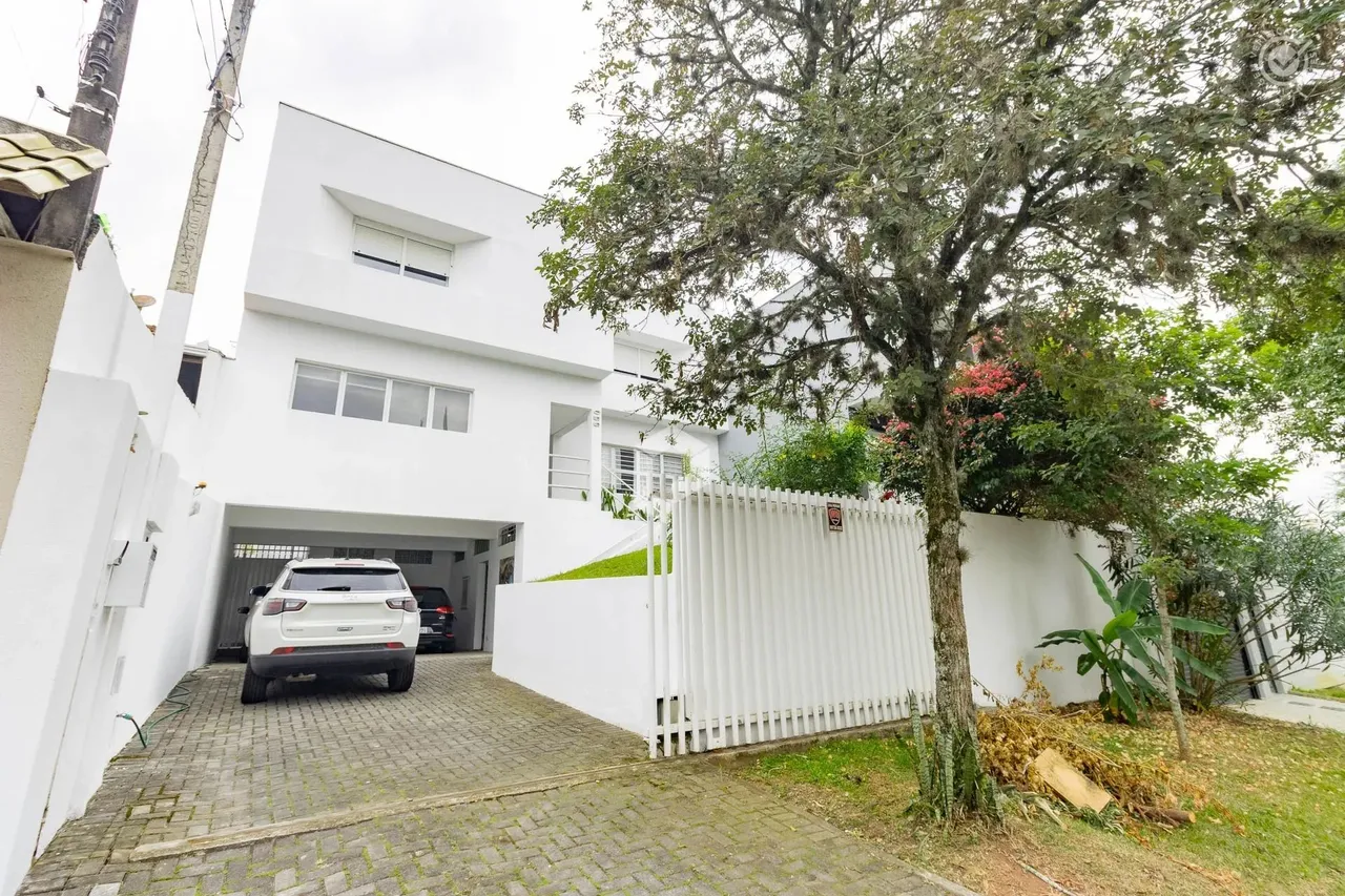 Casa Comercial no Ahú
