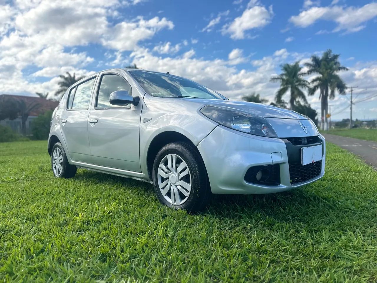 RENAULT SANDERO EXP 16HP   