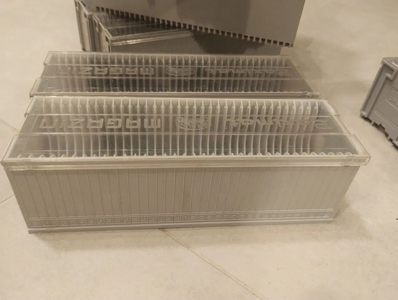 Caixa para Slides 36 Slides Baximat Magazin