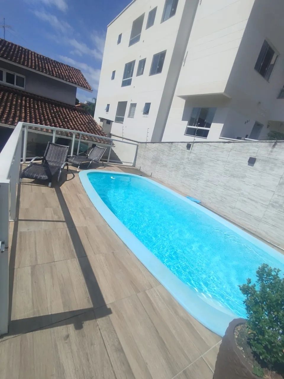 ZA - Casa com 02 quartos, 116,0 m² de área de serviço, piscina, bairro Serraria, São José. - Foto 4