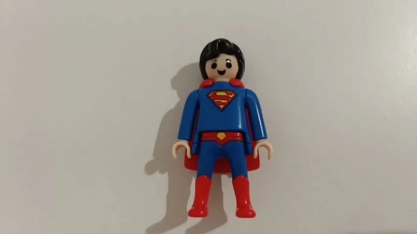 Superman Super homem Playmobil DC Kinder Ovo Boneco Figure Surpresa